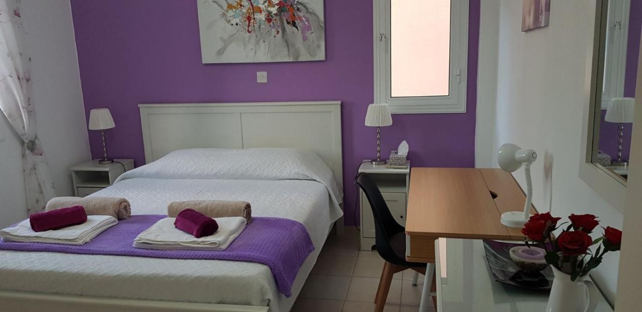 Paradise Gardens IV 2 Bd Amazing Apartment 파포스 외부 사진