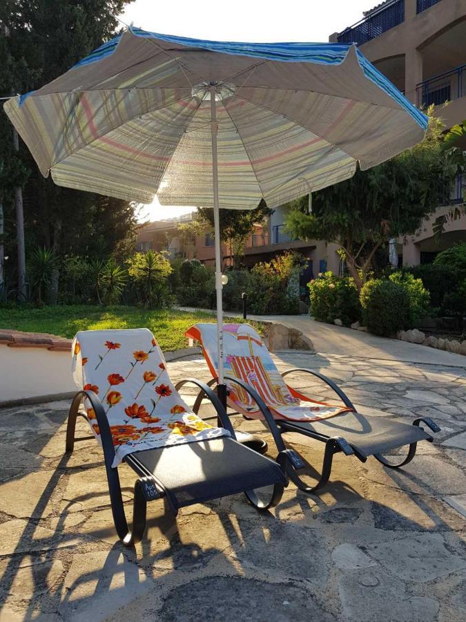 Paradise Gardens IV 2 Bd Amazing Apartment 파포스 외부 사진